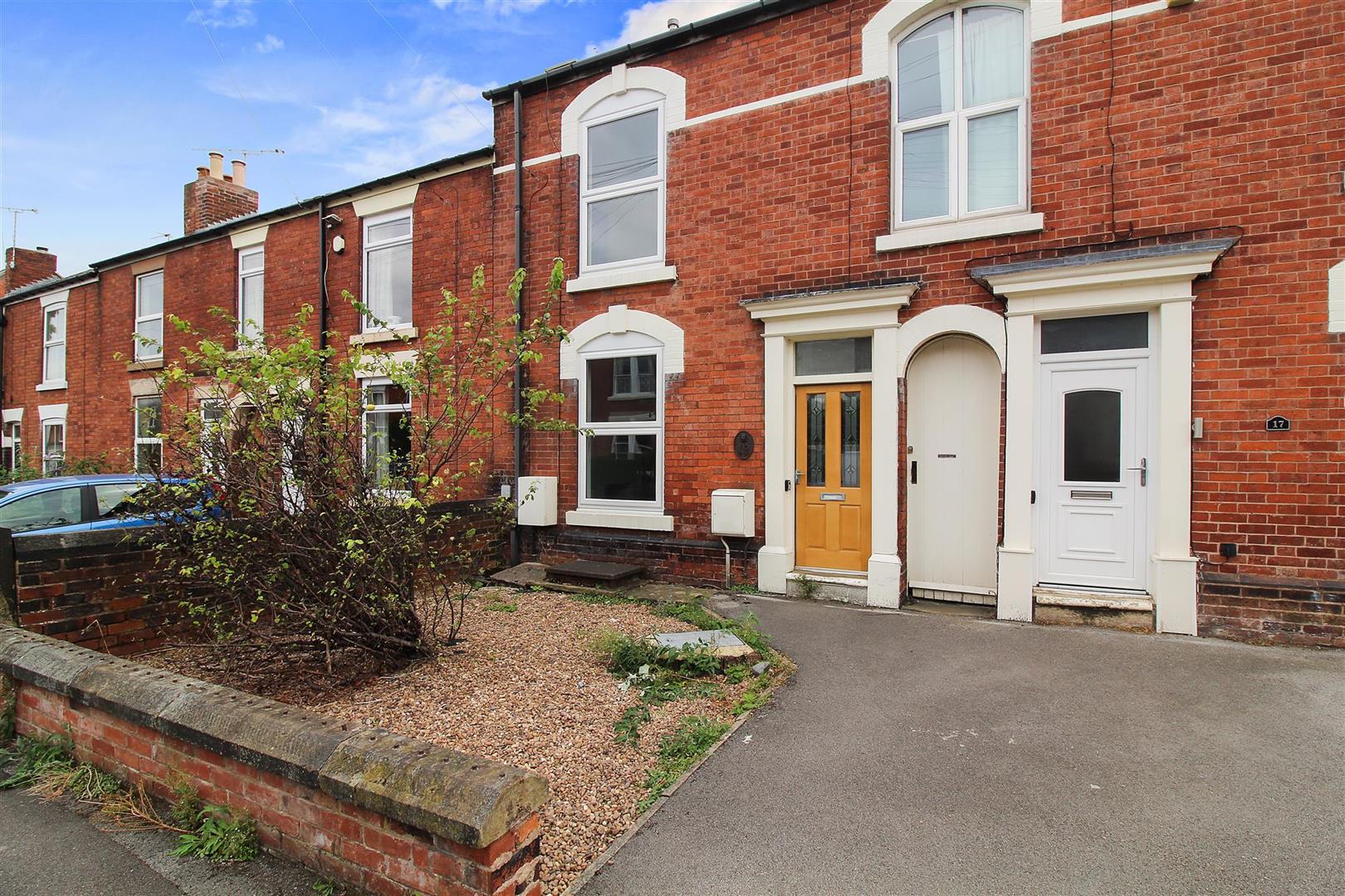 3 bed property in Cobden Road, Chesterfield